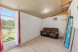 9009 Prairie Ridge Ct E, Cleburne, TX 76033 - Photo 6