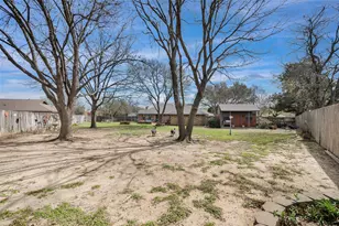 9 Quail Run St, Gainesville, TX 76240 - Photo 22