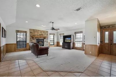 9 Quail Run Street, Gainesville, TX 76240 - Photo 4