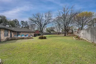 9 Quail Run St, Gainesville, TX 76240 - Photo 2