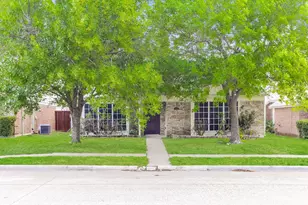 1532 High Pointe Ln, Cedar Hill, TX 75104 - Photo 1