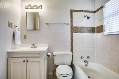700 Kings Row, Denton, TX 76209 - Photo 10