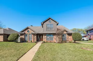 1409 Williams St, Cedar Hill, TX 75104 - Photo 2