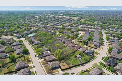 608 Lake Village Drive, McKinney, TX 75071 - Photo 38