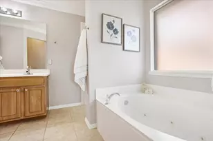 608 Lake Village Dr, McKinney, TX 75071 - Photo 26