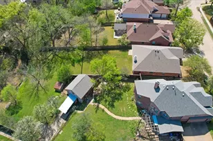 608 Lake Village Dr, McKinney, TX 75071 - Photo 36