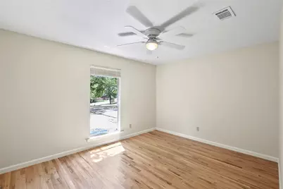 21 Horseshoe Drive, Highland Village, TX 75077 - Photo 14