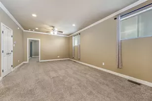 212 Bolivar St, Sanger, TX 76266 - Photo 6