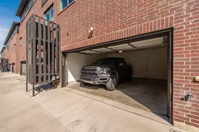 2828 Addison Park Lane, Fort Worth, TX 76110 - Photo 26