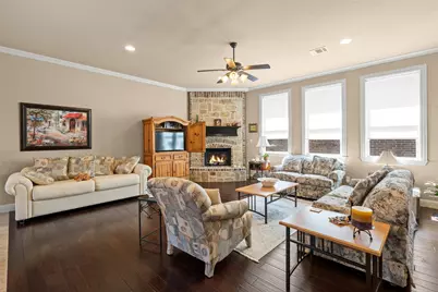 7420 Park Place Drive, North Richland Hills, TX 76182 - Photo 6