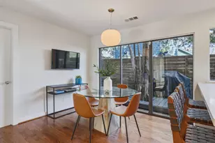 965 Easton Pl, Dallas, TX 75218 - Photo 10