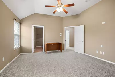 312 Perkins Drive, Argyle, TX 76226 - Photo 20