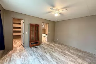 821 Quail Run, Seven Points, TX 75143 - Photo 12