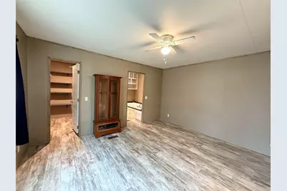 821 Quail Run, Seven Points, TX 75143 - Photo 4