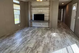 821 Quail Run, Seven Points, TX 75143 - Photo 2