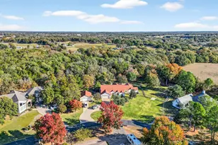 200 Cayuga Trail, Lake Kiowa, TX 76240 - Photo 6