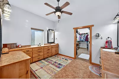 200 Cayuga Trail, Lake Kiowa, TX 76240 - Photo 22