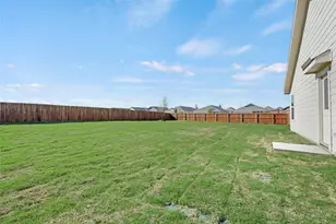 7925 Clements St, McKinney, TX 75071 - Photo 6