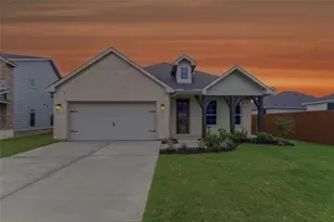 1237 Frio Dr, Springtown, TX 76082 - Photo 1