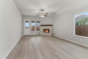 1237 Frio Dr, Springtown, TX 76082 - Photo 8