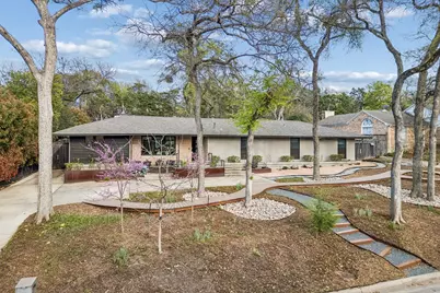 13806 Hughes Lane, Dallas, TX 75240 - Photo 2