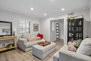 5622 Ledgestone Dr, Dallas, TX 75214 - Photo 6