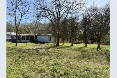 7727 Hollow Court, Terrell, TX 75161 - Photo 2