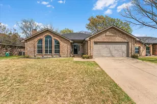 3212 Timber View Cir, Bedford, TX 76021 - Photo 1