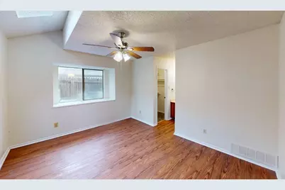 732 Versailles Street, Mesquite, TX 75149 - Photo 8