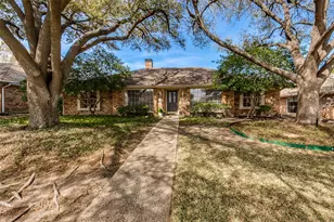 2411 Aspen St, Richardson, TX 75082 - Photo 2