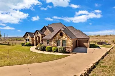 10301 Los Rios Drive, Fort Worth, TX 76179 - Photo 2