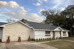 150 Guadalupe Dr, Mabank, TX 75156 - Photo 14