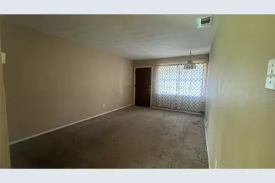 4518 Hanover Drive, Garland, TX 75042 - Photo 4