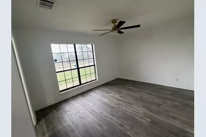 5901 Lake Hubbard Parkway, Garland, TX 75043 - Photo 1