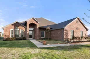 10929 Soft Shell Dr, Venus, TX 76084 - Photo 2