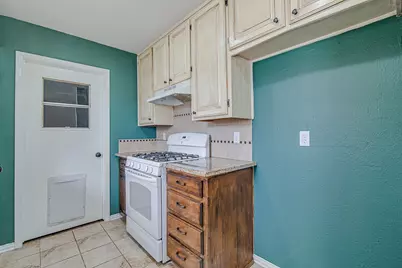 512 Kemper Avenue, Crowley, TX 76036 - Photo 14