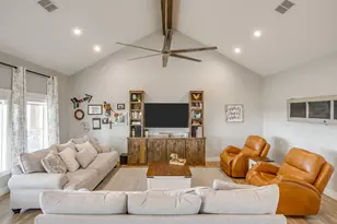 19611 N County Line Rd, Ponder, TX 76259 - Photo 16