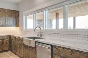 19611 N County Line Rd, Ponder, TX 76259 - Photo 18