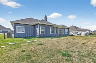 1506 Back Stretch Rd, Justin, TX 76247 - Photo 34