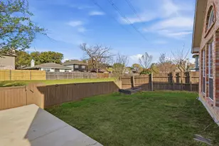 2094 Montclair Ln, Lewisville, TX 75067 - Photo 32