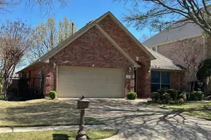 28 Emerald Pond Dr, Frisco, TX 75034 - Photo 2