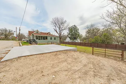 412 N Kirk Street, Hico, TX 76457 - Photo 22