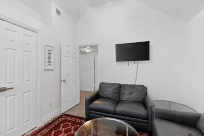 200 Morning Star Court, Irving, TX 75063 - Photo 12