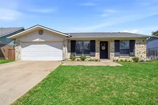 2313 Hollybush Ln, Bedford, TX 76021 - Photo 1