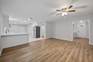 7821 Regency Ln, Fort Worth, TX 76134 - Photo 6