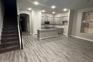 2820 Long Slope Rd, Arlington, TX 76001 - Photo 18