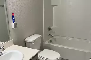 2820 Long Slope Rd, Arlington, TX 76001 - Photo 14