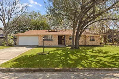 5605 Wales Avenue, Fort Worth, TX 76133 - Photo 1
