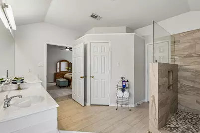 748 Summerfield Drive, Allen, TX 75002 - Photo 14