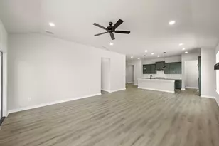 837 Alderwood Dr, Red Oak, TX 75154 - Photo 12